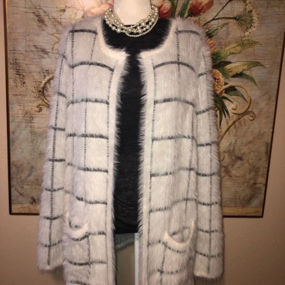 Sz L Signature Studio White Soft Open Fuzzy Long Knit Cardigan - Picture 2 of 10